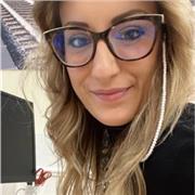 Laureata in Lingue offre ripetizioni di materie umanistiche e di inglese